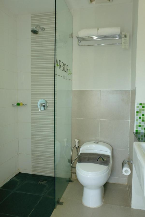 Arbor Biz Hotel Makassar Dış mekan fotoğraf