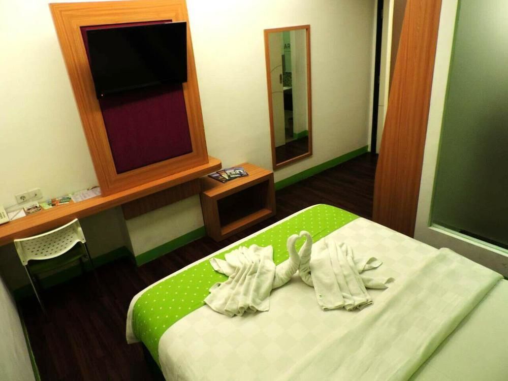 Arbor Biz Hotel Makassar Dış mekan fotoğraf