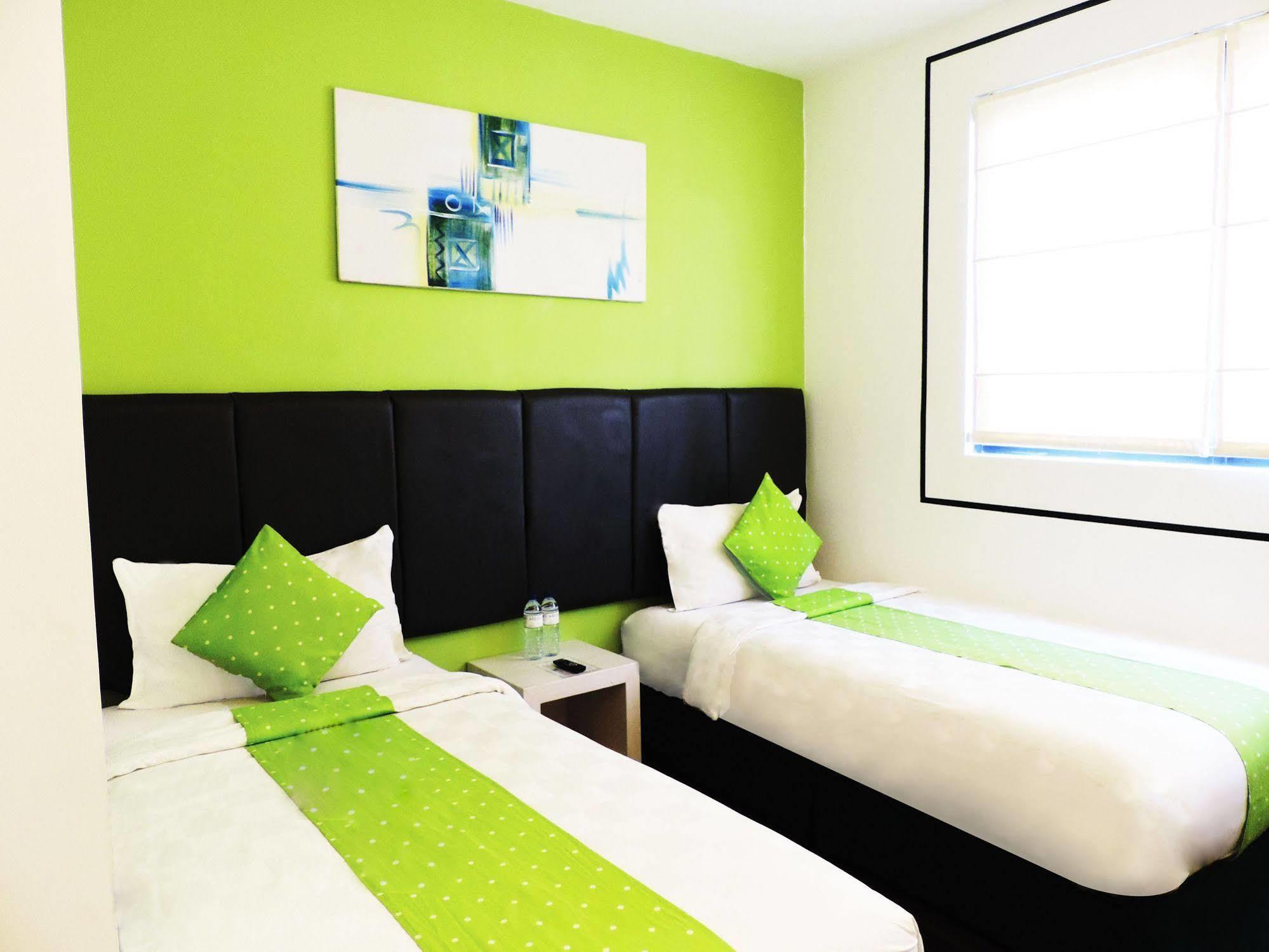 Arbor Biz Hotel Makassar Dış mekan fotoğraf