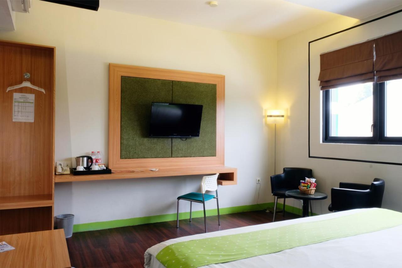 Arbor Biz Hotel Makassar Dış mekan fotoğraf