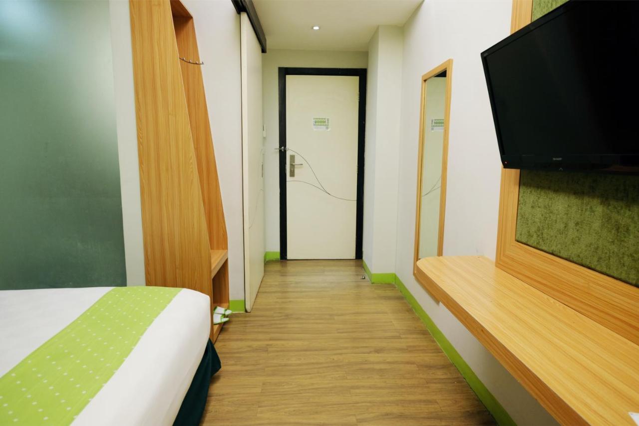 Arbor Biz Hotel Makassar Dış mekan fotoğraf